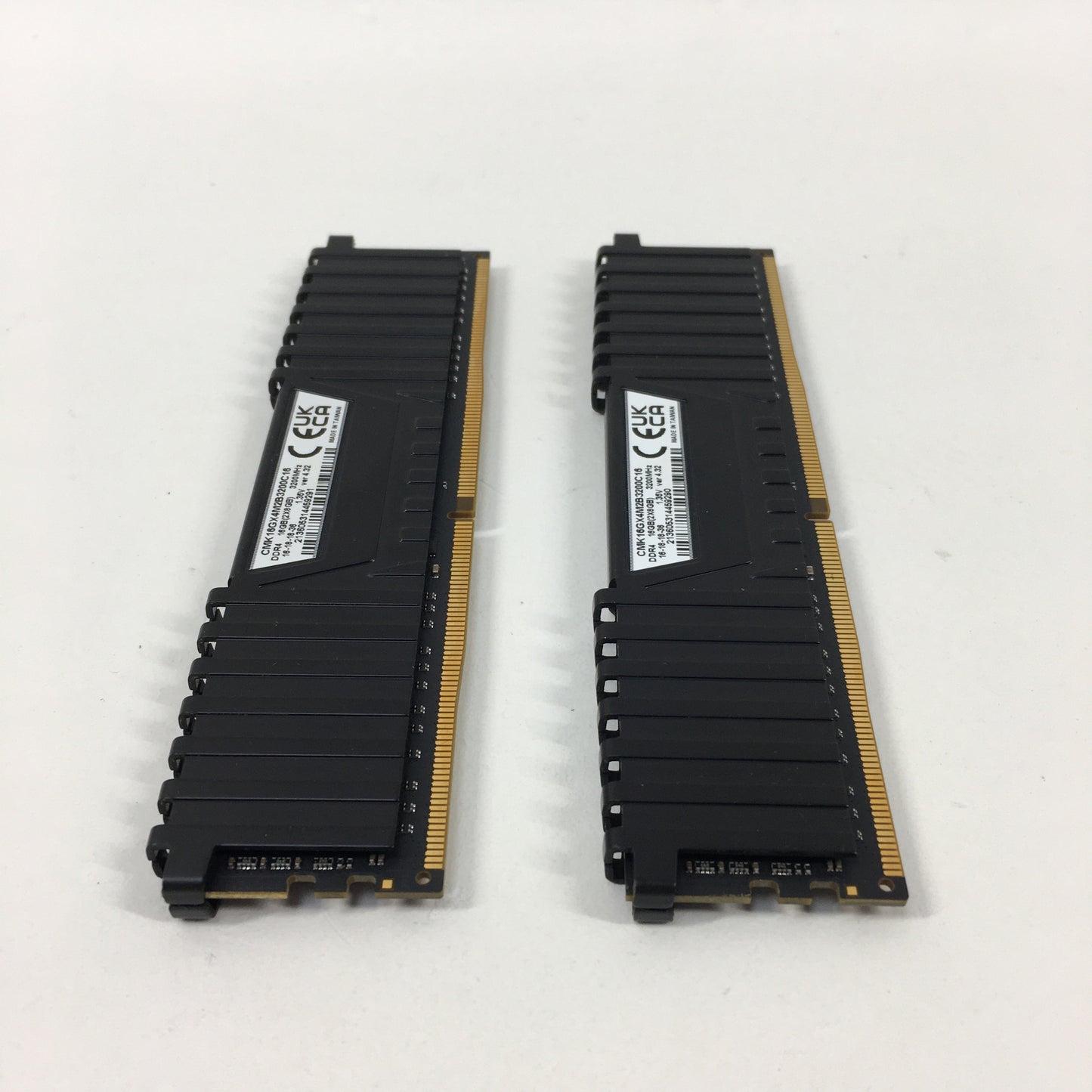 Corsair Vengeance LPX 16GB (2x8GB) RAM DDR4 3200MHz CMK16GX4M2B3200C16