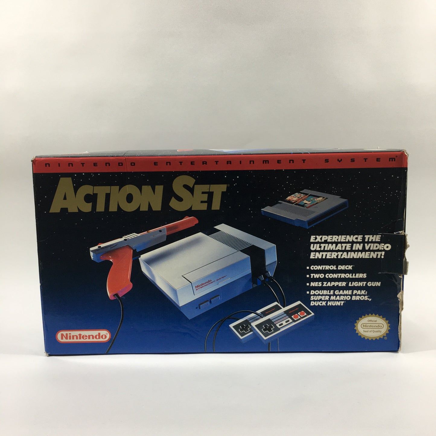 Nintendo Entertainment System NES Video Game Console NES-001 Gray