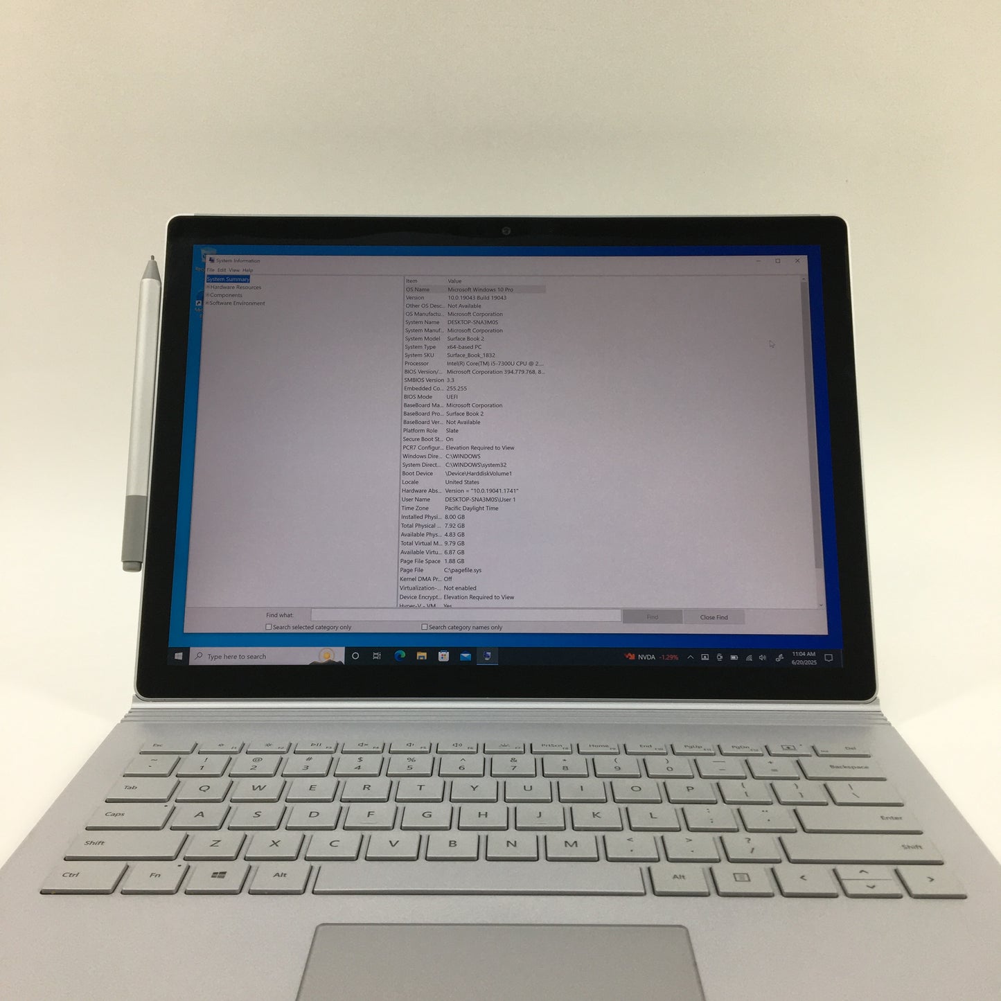 Microsoft Surface Book 2 13.5" i5-7300U 2.6GHz 8GB RAM 256GB SSD HD Graphics 620