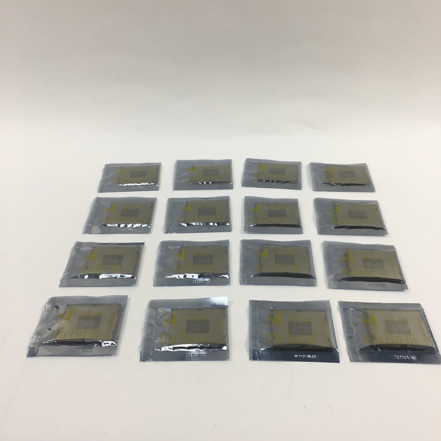 Lot of 16 Intel E5-2660V2 2.20GHz 10 Core SR1AB 20 Thread LGA 2011