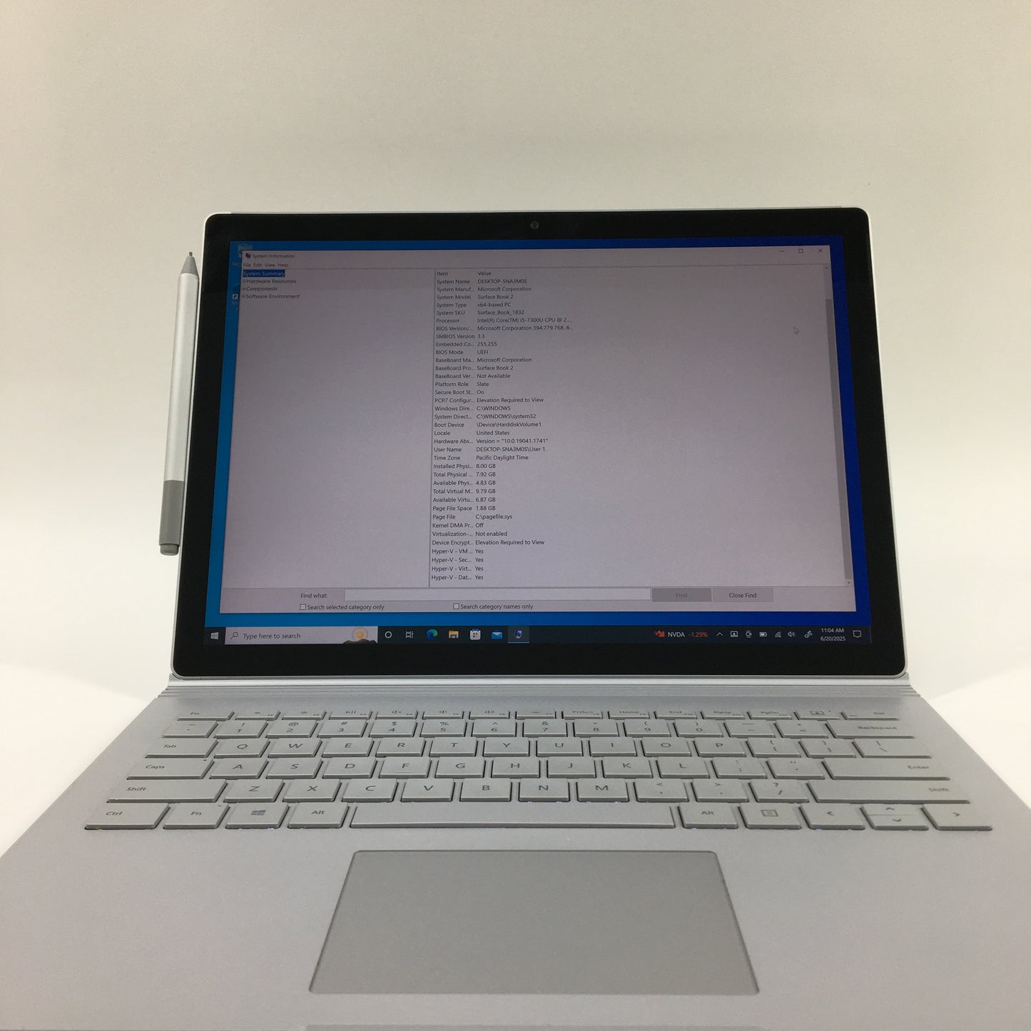 Microsoft Surface Book 2 13.5" i5-7300U 2.6GHz 8GB RAM 256GB SSD HD Graphics 620