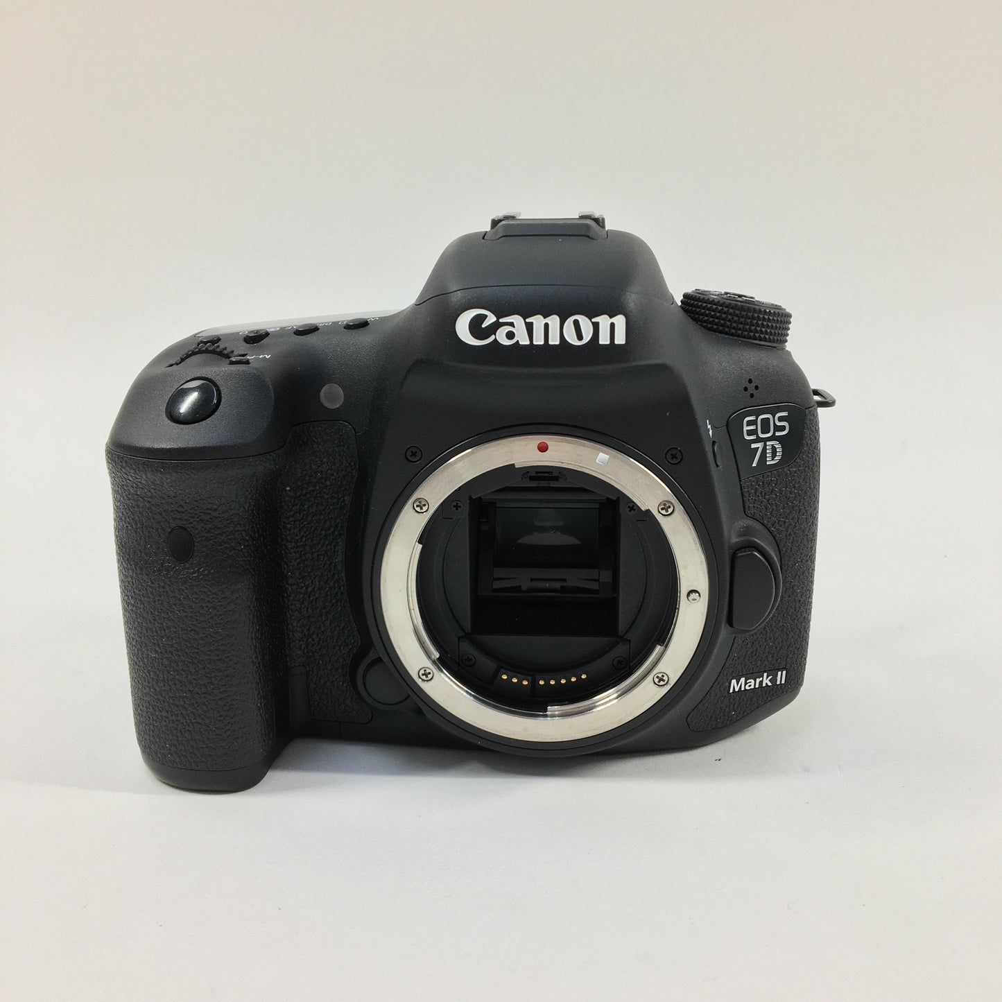 Canon EOS 7D Mark II 20.2MP Digital SLR DSLR Camera Body Only