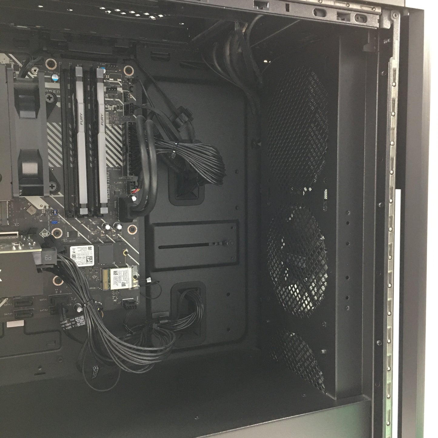 Omen Custom PC Ryzen 5 7600 3.80GHz 16GB RAM 1TB SSD Nvidia GeForce RTX 4060