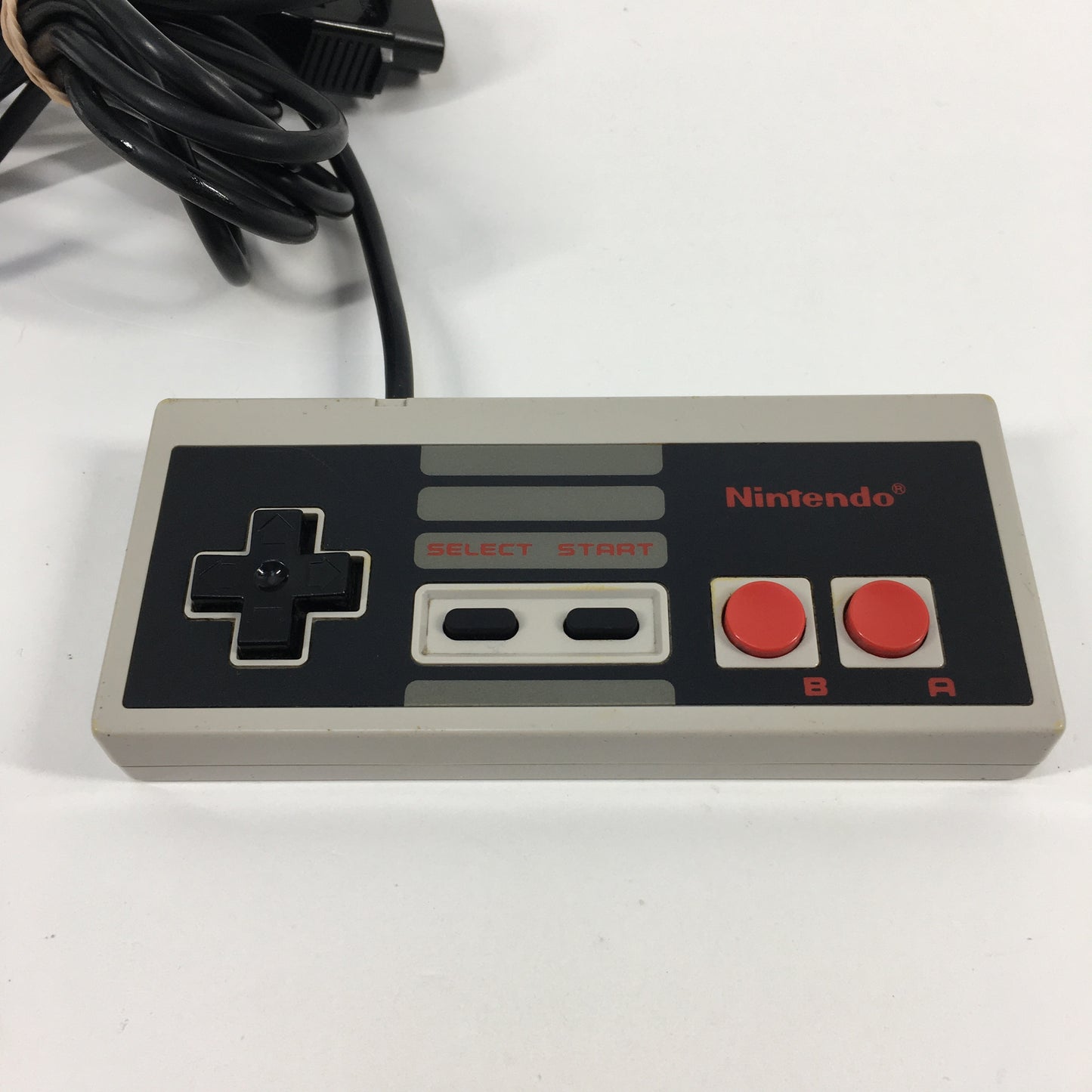 Nintendo Entertainment System NES Video Game Console NES-001 Gray