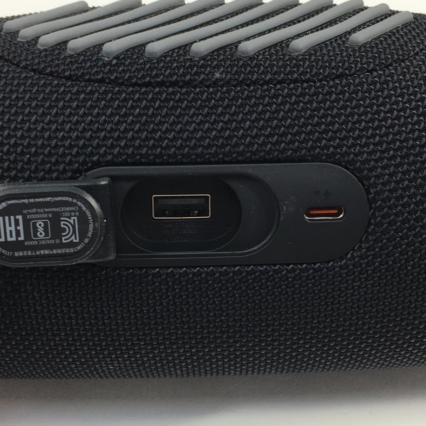 JBL Charge 5 Portable Wireless Bluetooth Speaker Black APIJBLCHARGE5H