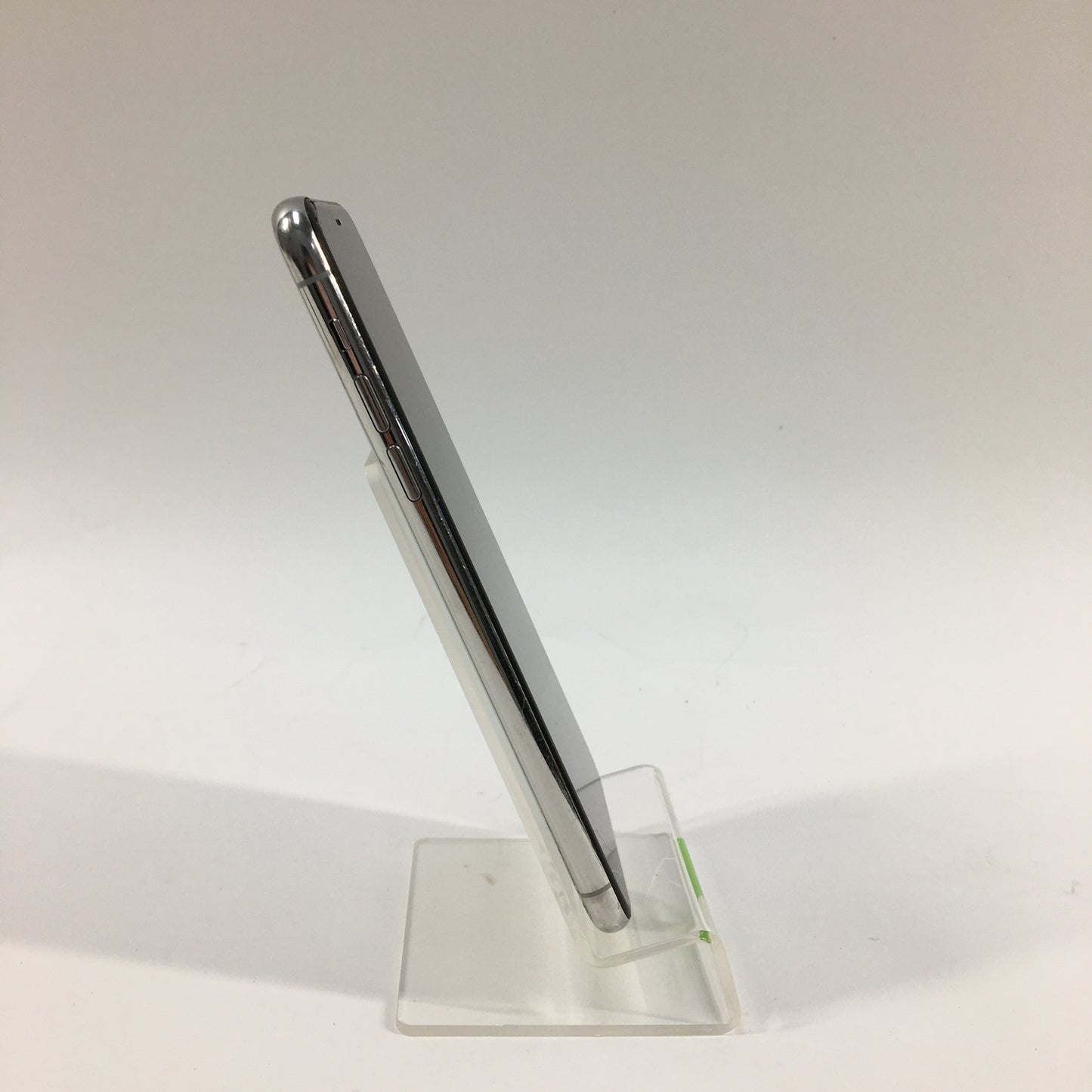 Broken Unlocked Apple iPhone 11 Pro Max 256GB 18.5 MWGL2LL/A