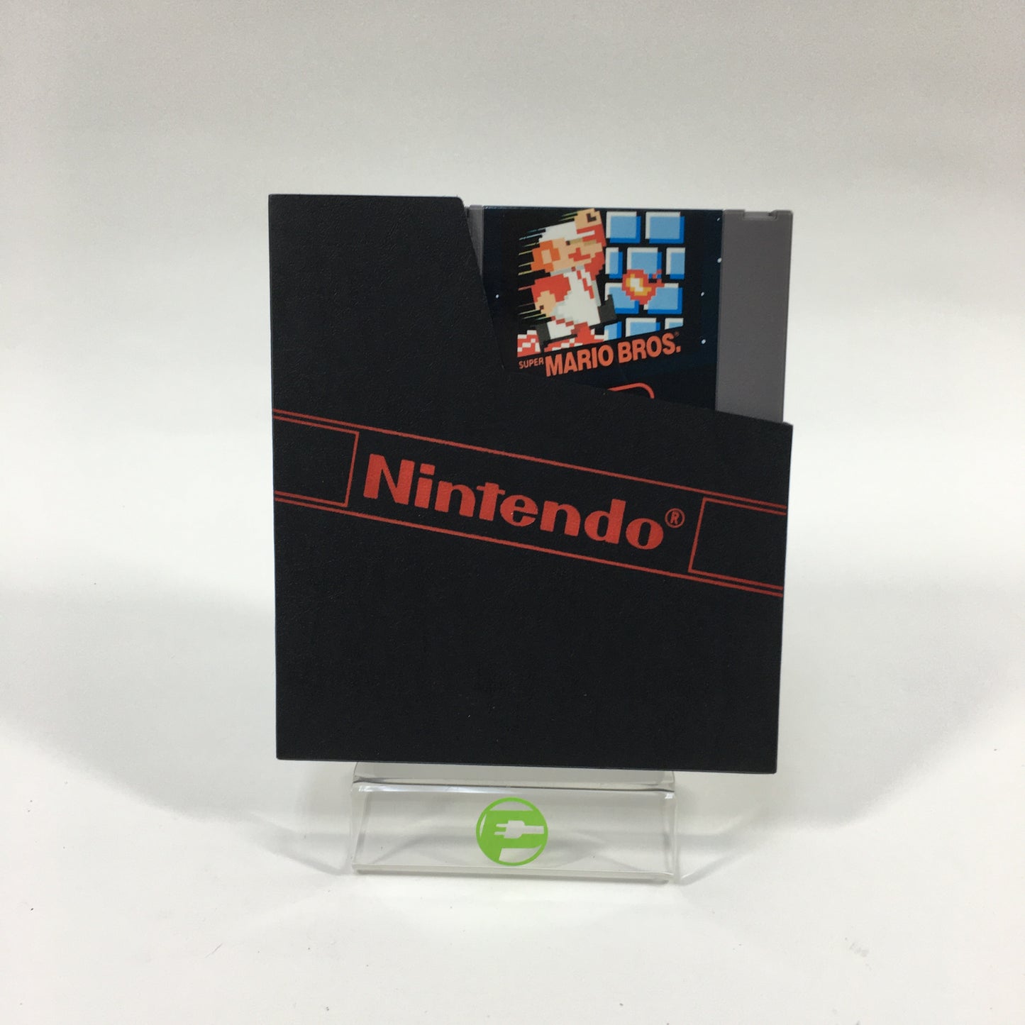 Nintendo Entertainment System NES Video Game Console NES-001 Gray