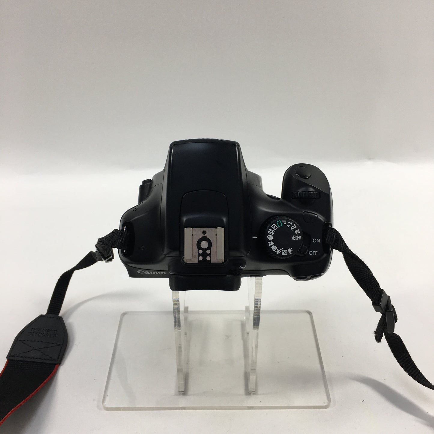 Canon EOS Rebel T3 12.2MP Digital SLR DSLR Camera