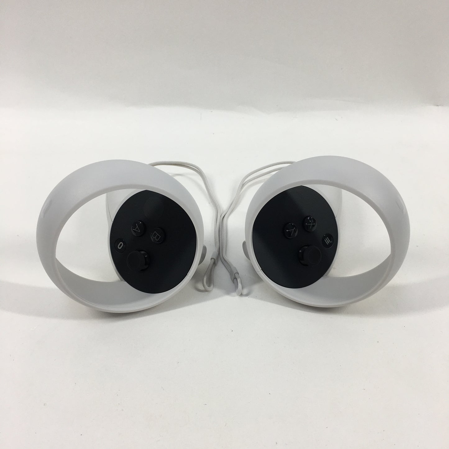 Oculus Quest 2 128GB Standalone All-in-One VR Headset KW49CM