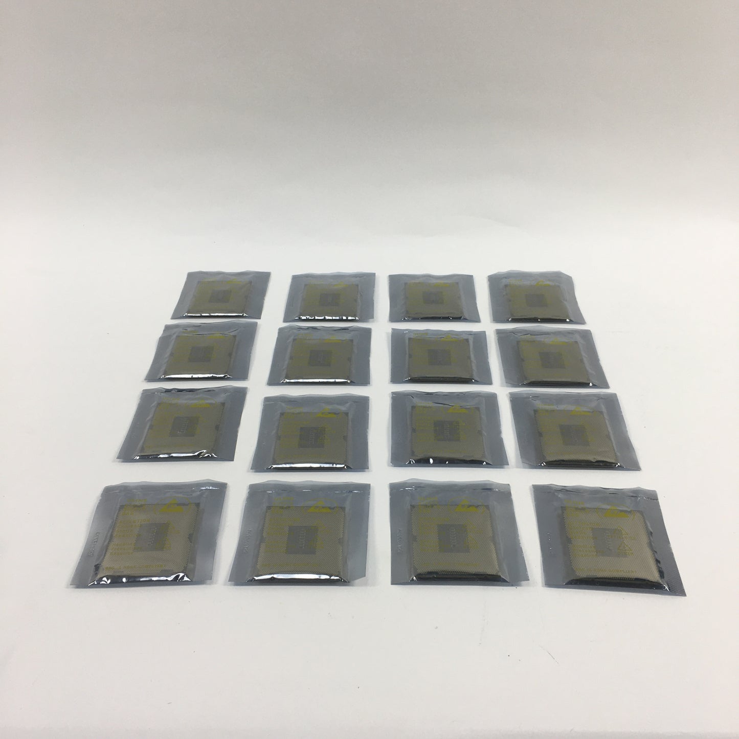 Lot of 16 Intel E5-2660V2 2.20GHz 10 Core SR1AB 20 Thread LGA 2011