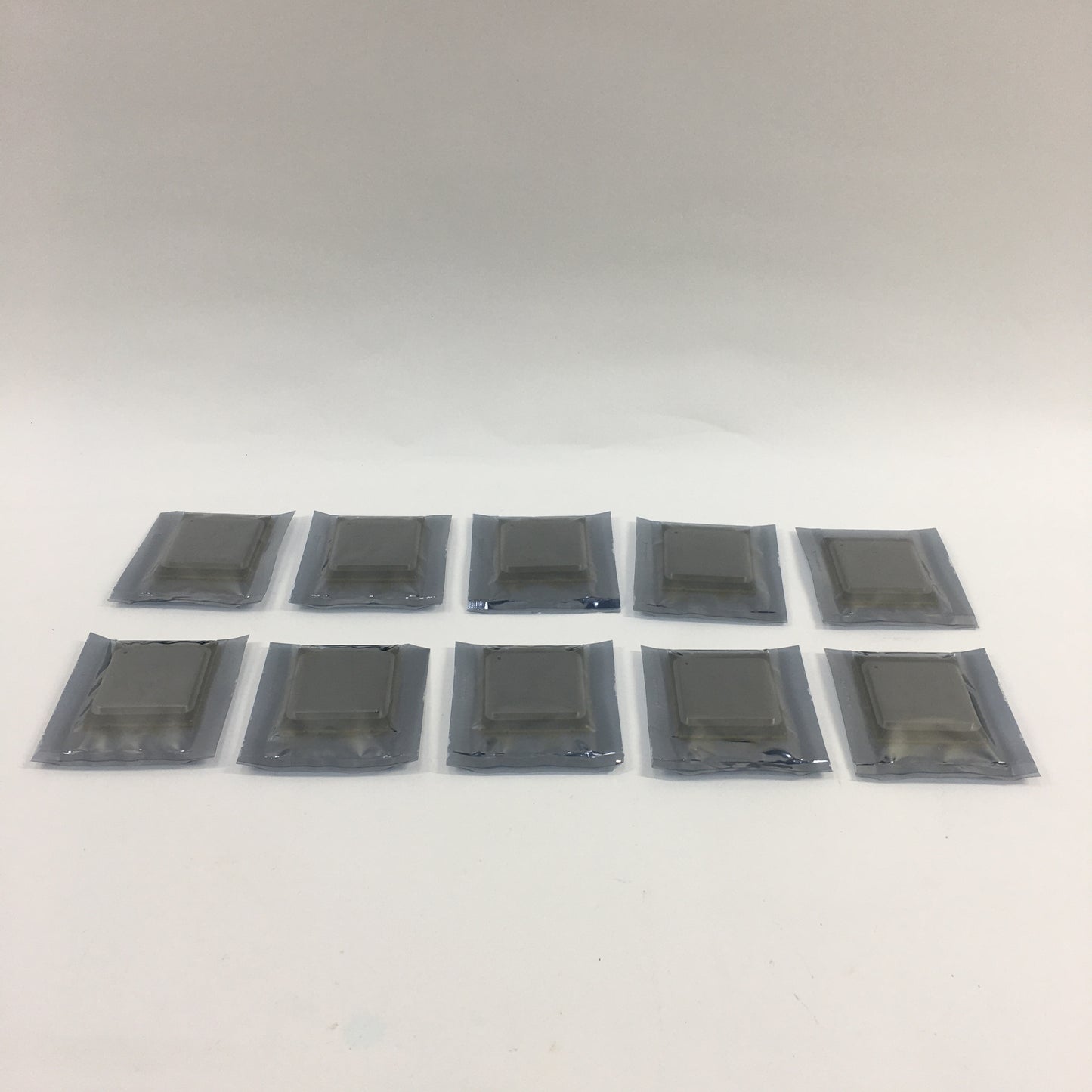Lot of 10 Intel E5-2660V2 2.20GHz 10 Core SR1AB 20 Thread LGA 2011