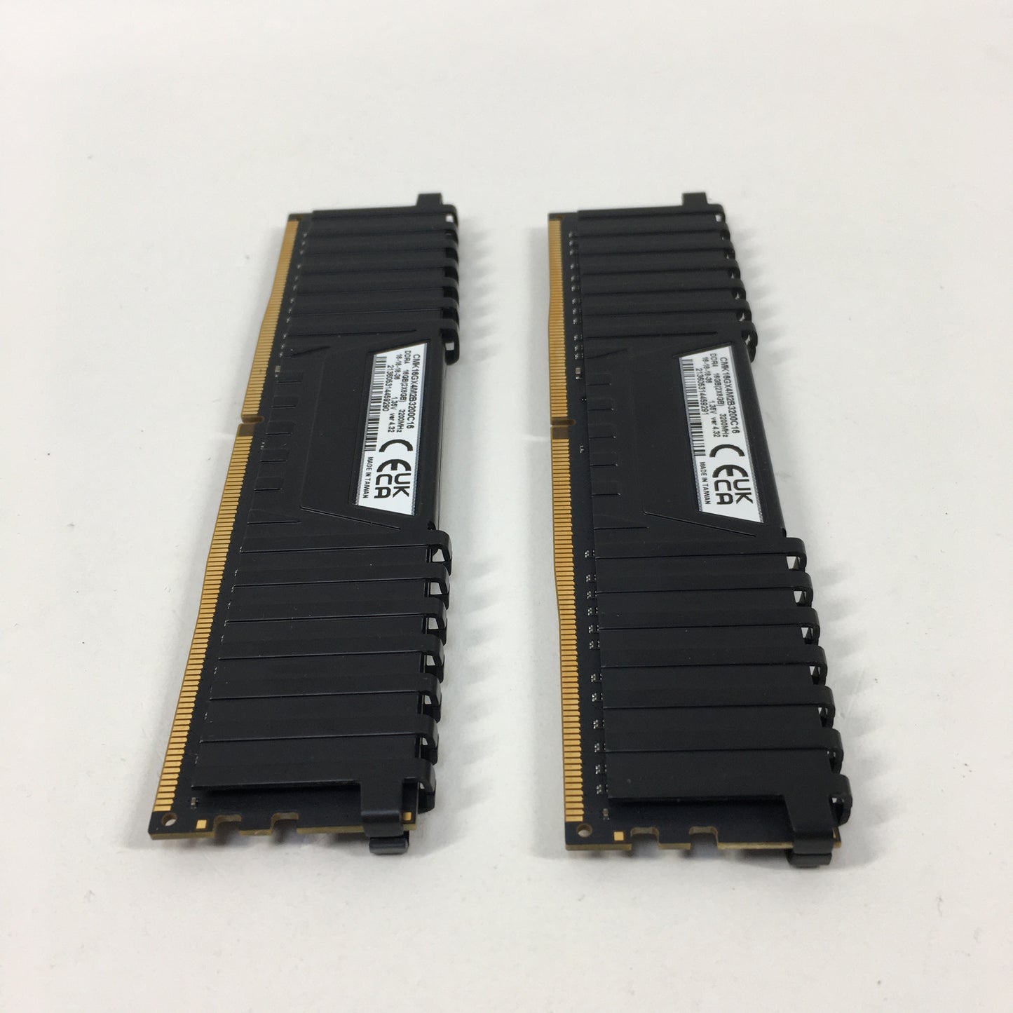 Corsair Vengeance LPX 16GB (2x8GB) RAM DDR4 3200MHz CMK16GX4M2B3200C16