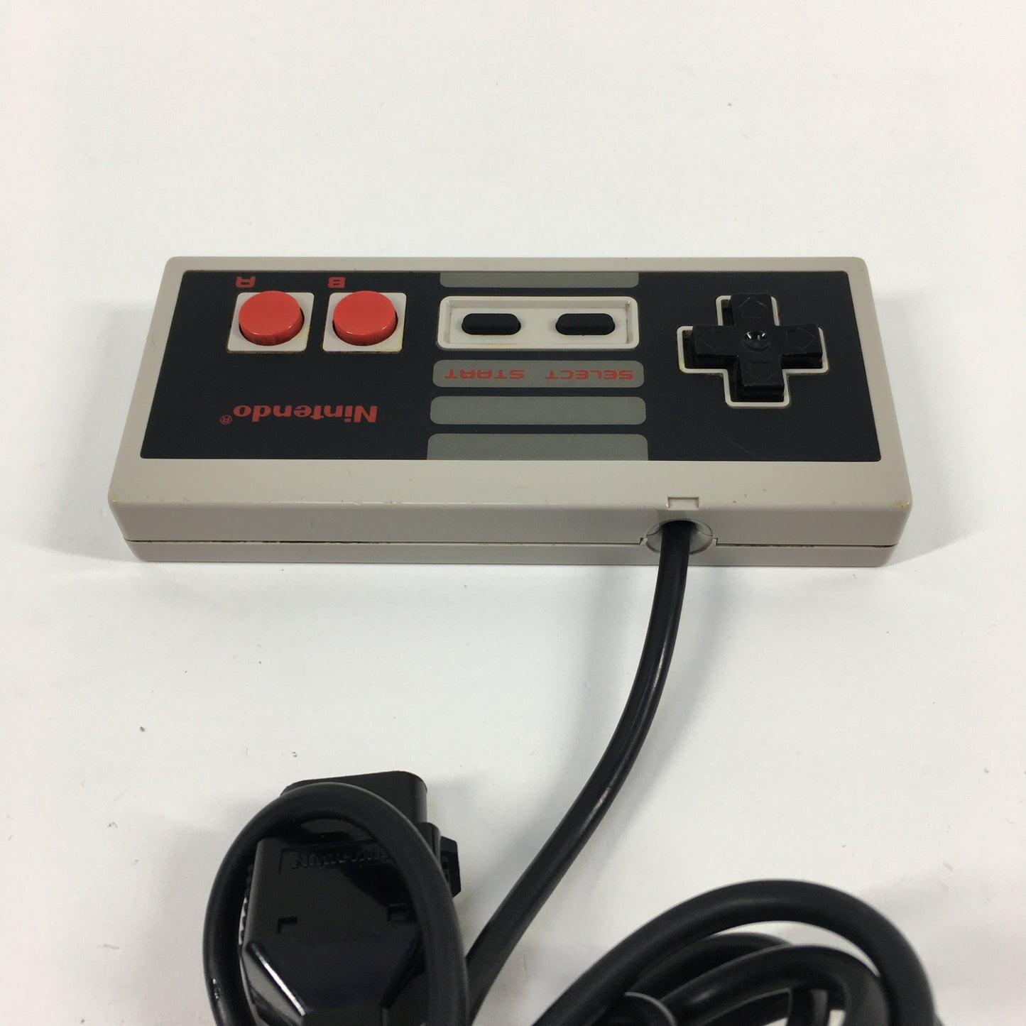 Nintendo Entertainment System NES Video Game Console NES-001 Gray