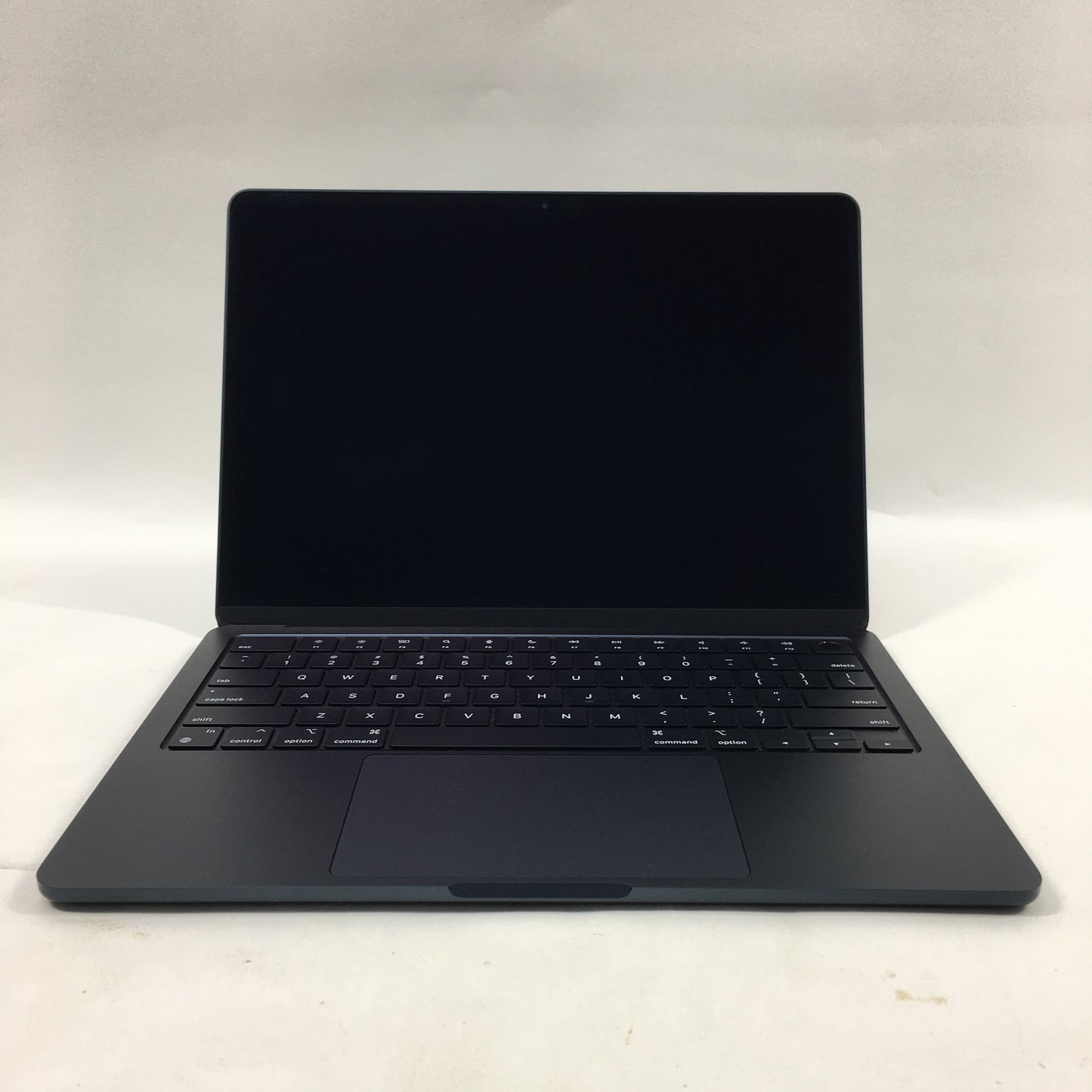 2022 Apple MacBook Air 13.6" M2 8C GPU 3.5GHz 8GB RAM 256GB SSD A2681