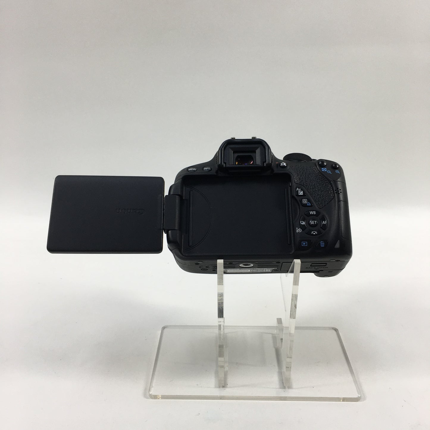 Canon EOS Rebel T5i 18.0MP Digital SLR DSLR Camera