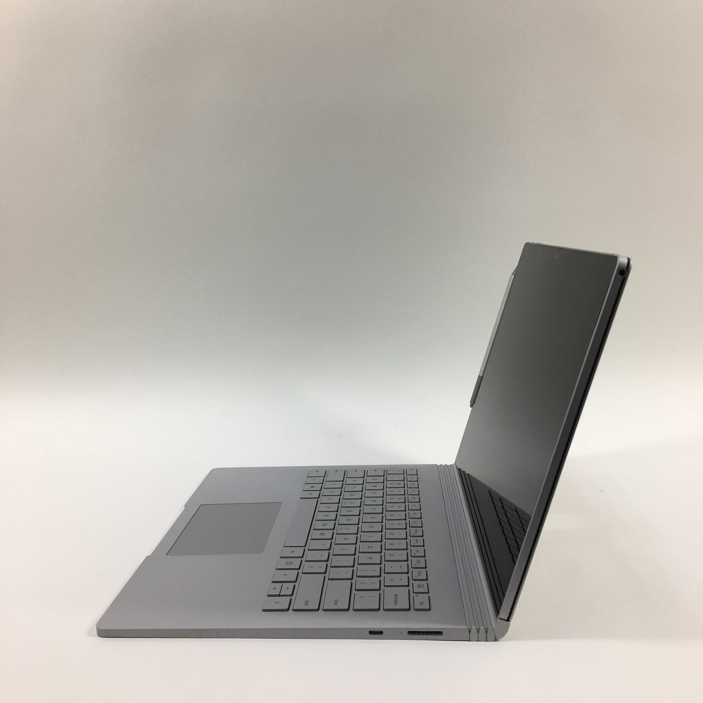 Microsoft Surface Book 2 13.5" i5-7300U 2.6GHz 8GB RAM 256GB SSD HD Graphics 620