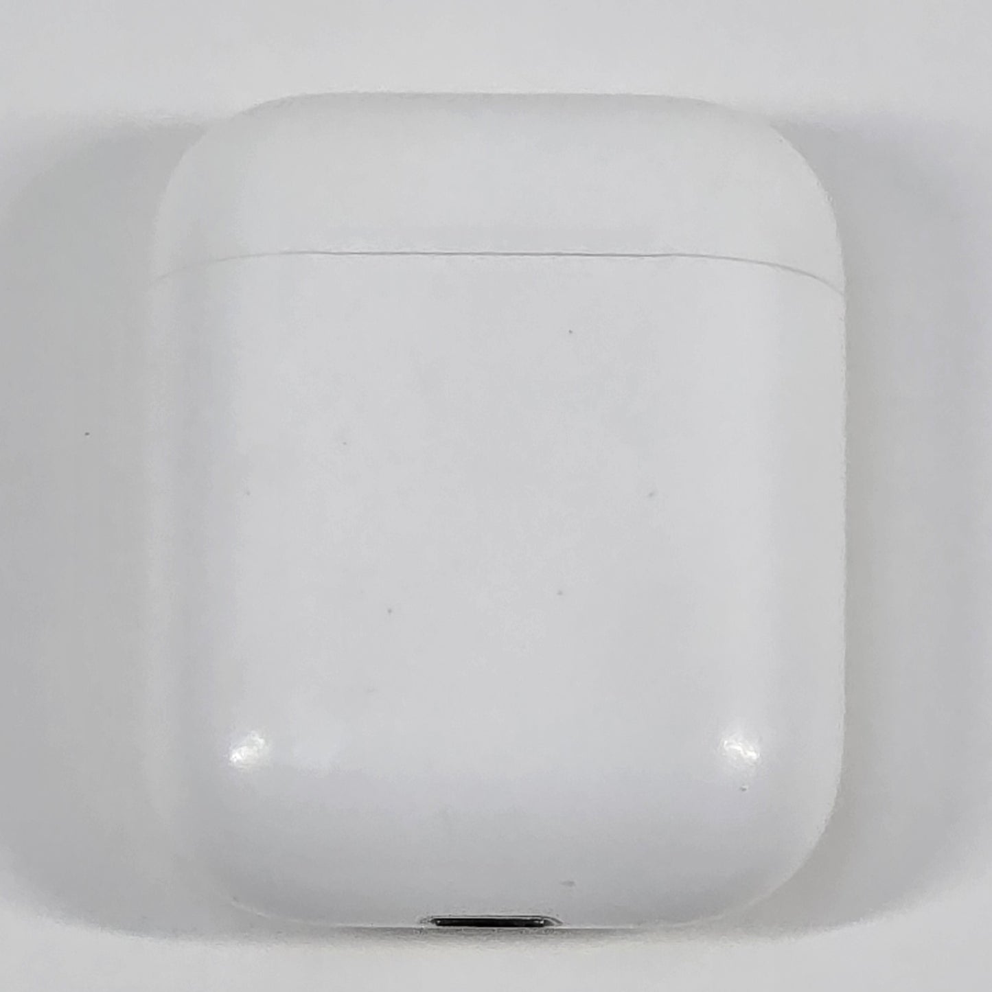 Apple AirPods 2nd Gen with Charging Case A2031 A2032 A1602 MV7N2AM/A