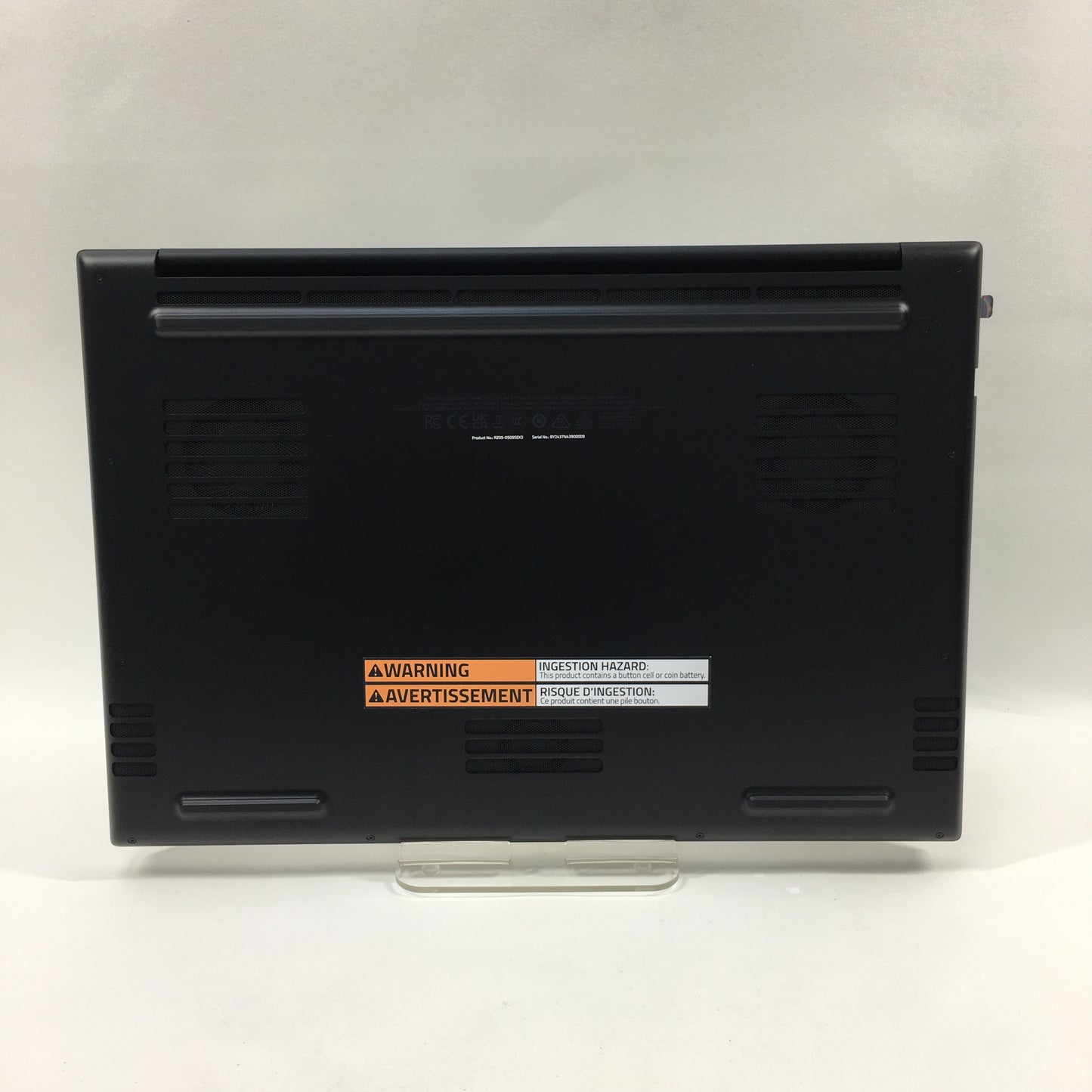 Razer Blade 18 RZ09-0509 18" i9-14900HX 2.2GHz 32GB RAM 1TB SSD GeForce RTX 4070