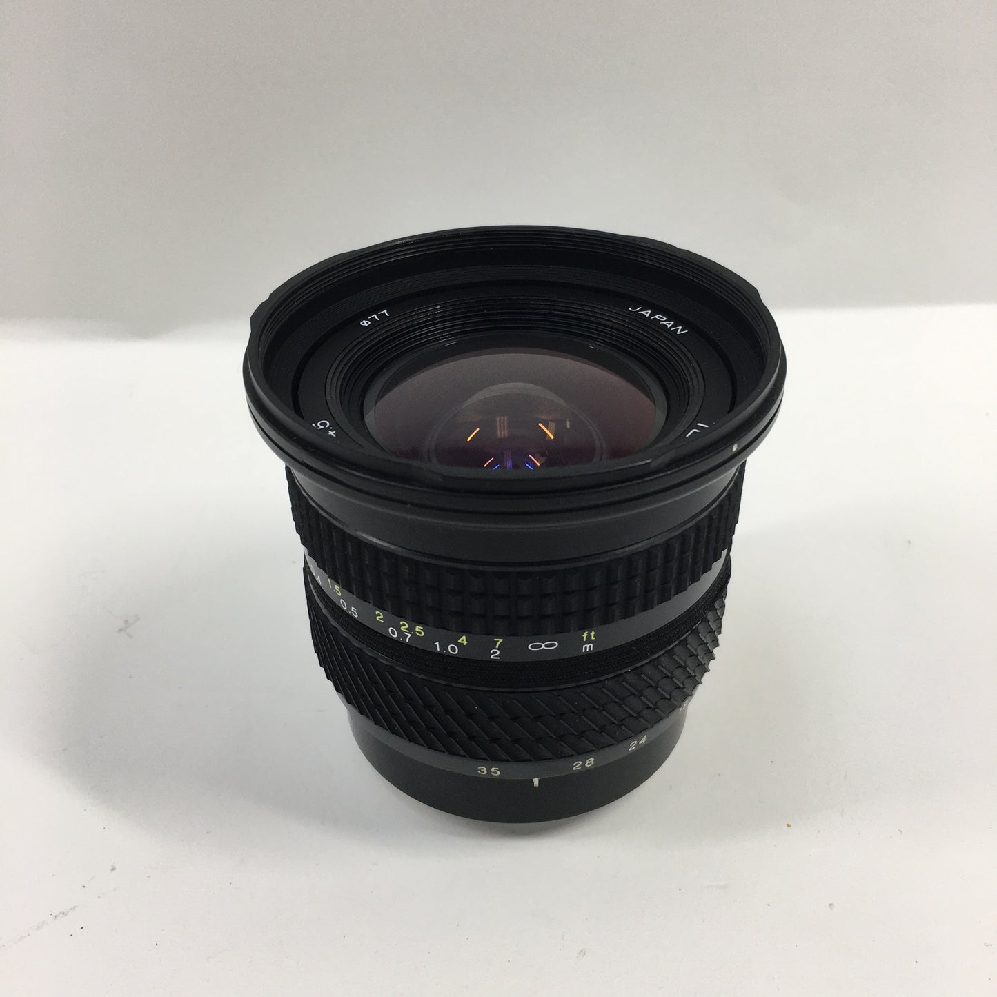 Tokina 19-35mm f/3.5-4.5 19-35mm f/3.5-4.5 For Sony A-Mount