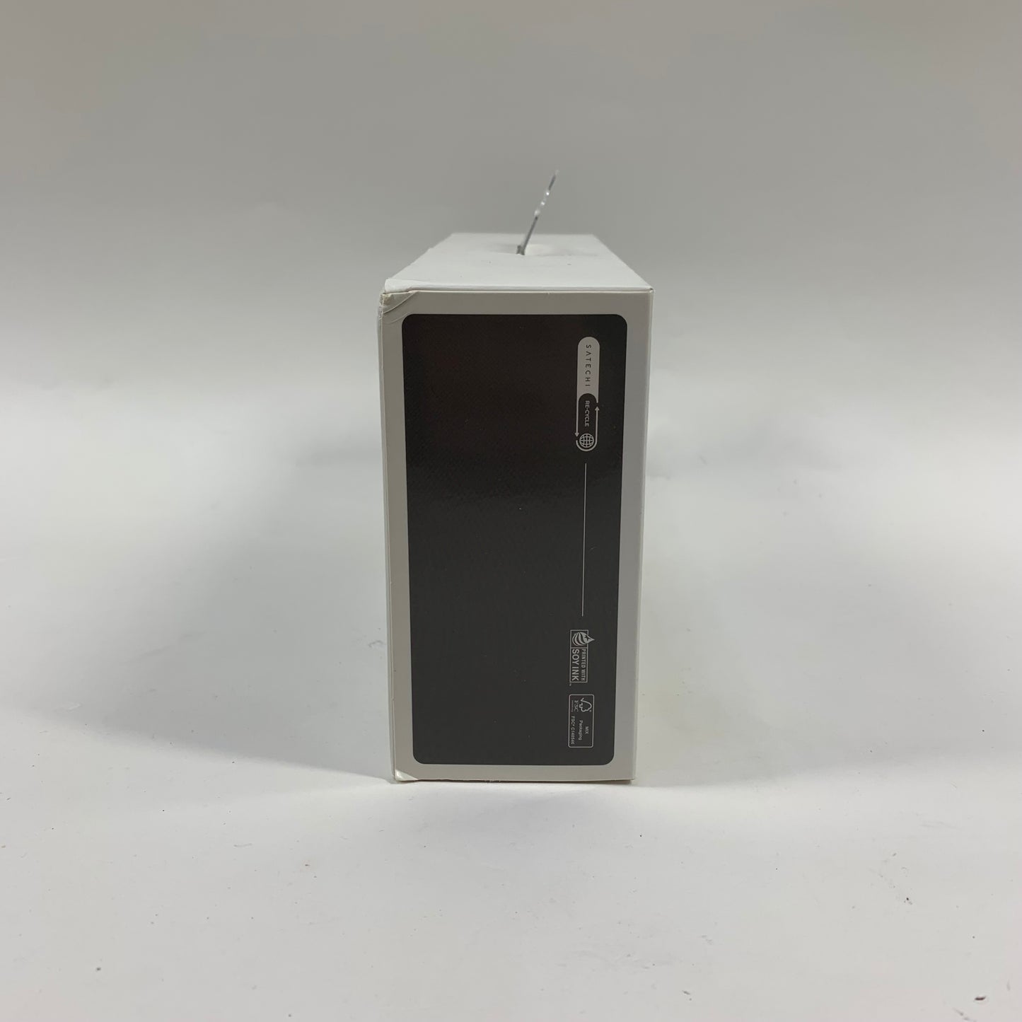 Satechi Trio Wireless Charger with Magnetic Pad Charging Pad ST-X3TWCPM