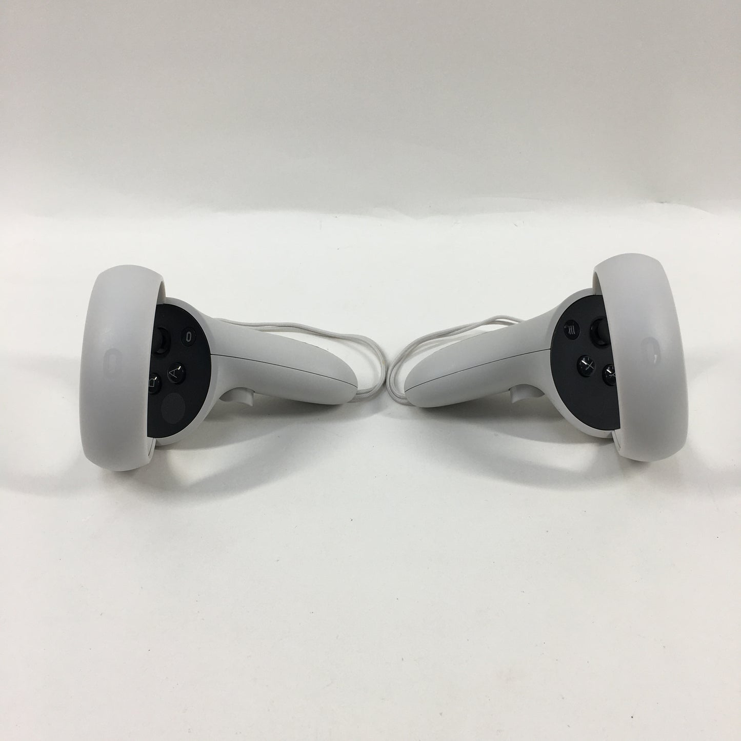 Oculus Quest 2 128GB Standalone All-in-One VR Headset KW49CM