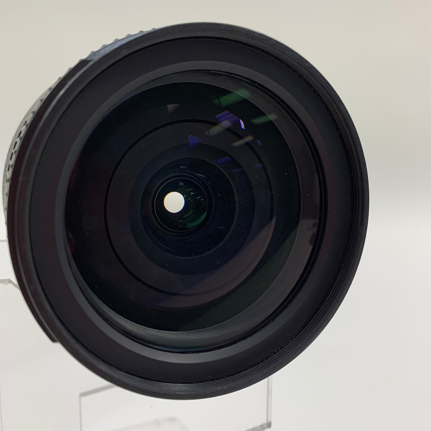 Tamron 16-300mm f/3.5-6.3 16-300mm f/3.5-6.3 For Canon EF and EF-S Mounts For Parts/Repair