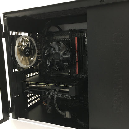 CyberPower Custom PC Ryzen 7 7700 16GB RAM 2TB SSD ASUS Geforce RTX 4070 Super