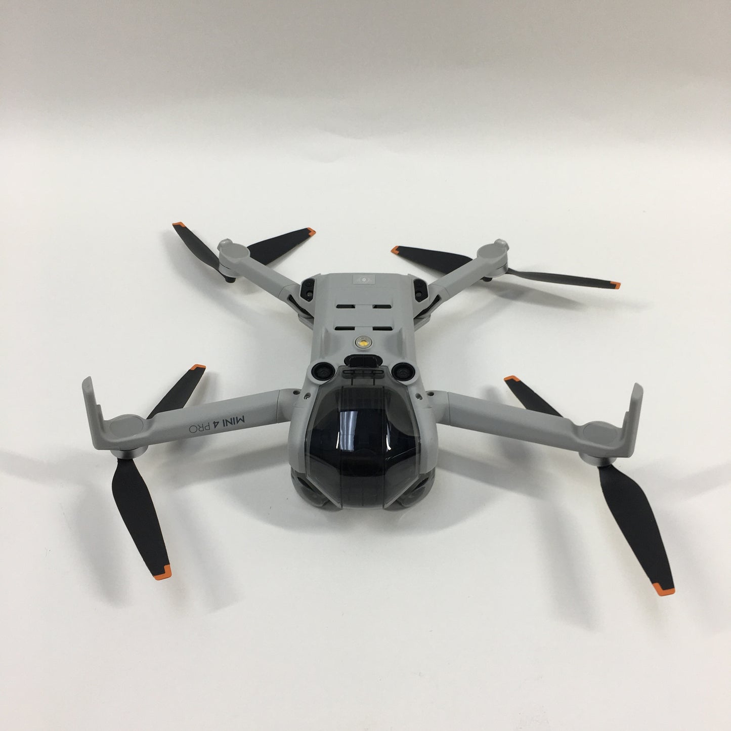 DJI Mini 4 Pro Mini Drone MT4MFVD