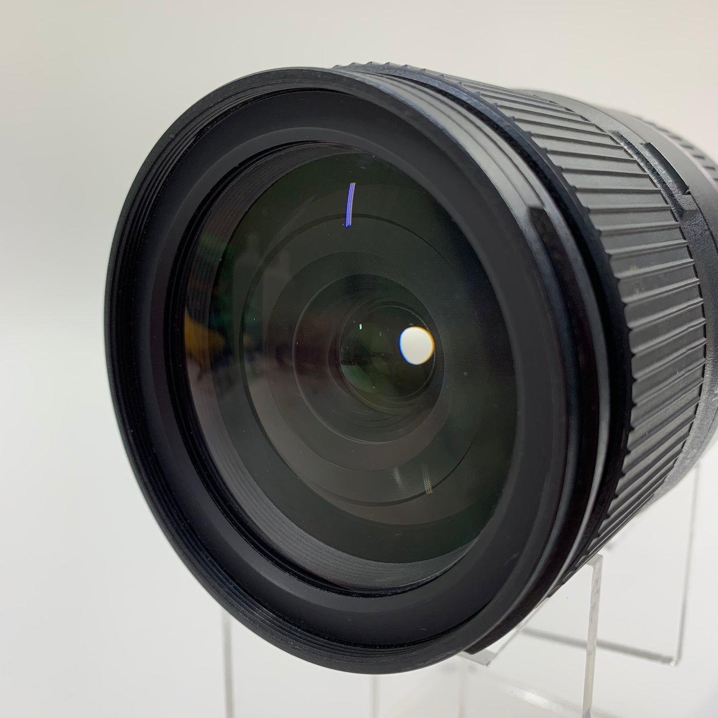 Tamron 16-300mm f/3.5-6.3 16-300mm f/3.5-6.3 For Canon EF and EF-S Mounts For Parts/Repair