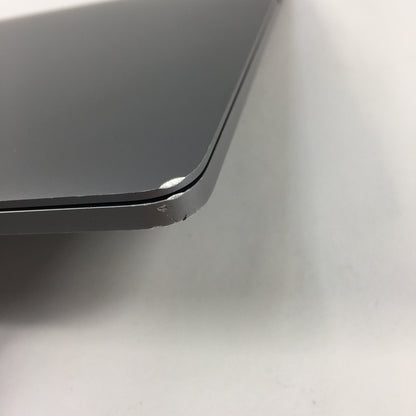 2020 Apple MacBook Pro 13.3" i5 2.0GHz 16GB RAM 1TB SSD Space gray A2251