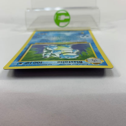 Pokémon TCG Pokemon TCG Classic collection  Blastoise 003/034 Holo English