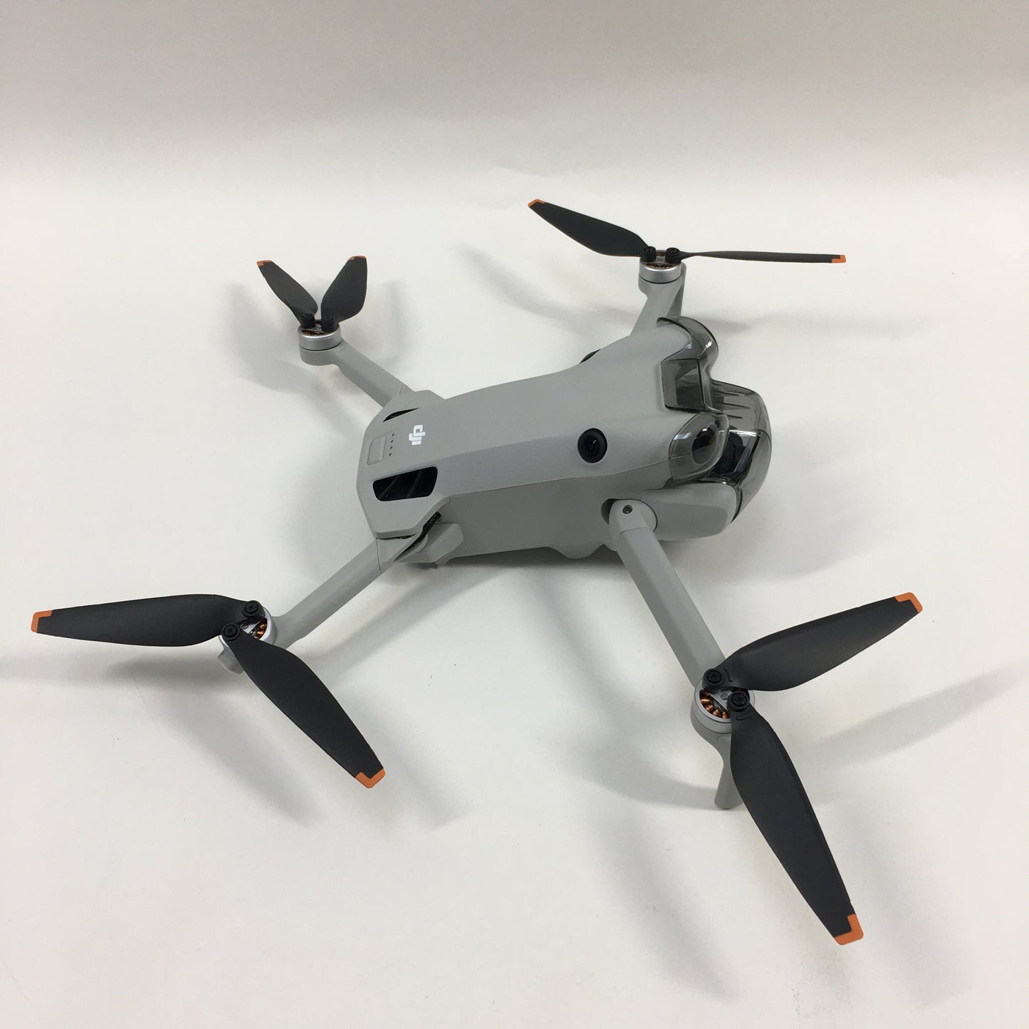 DJI Mini 4 Pro Mini Drone MT4MFVD