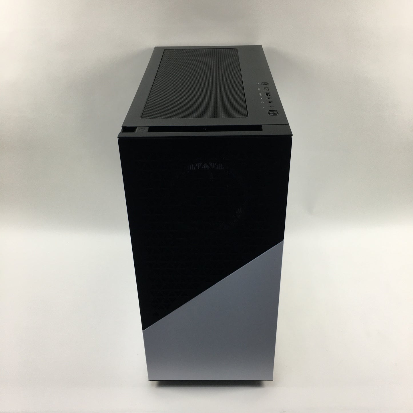 CyberPower Custom PC Ryzen 7 7700 16GB RAM 2TB SSD ASUS Geforce RTX 4070 Super