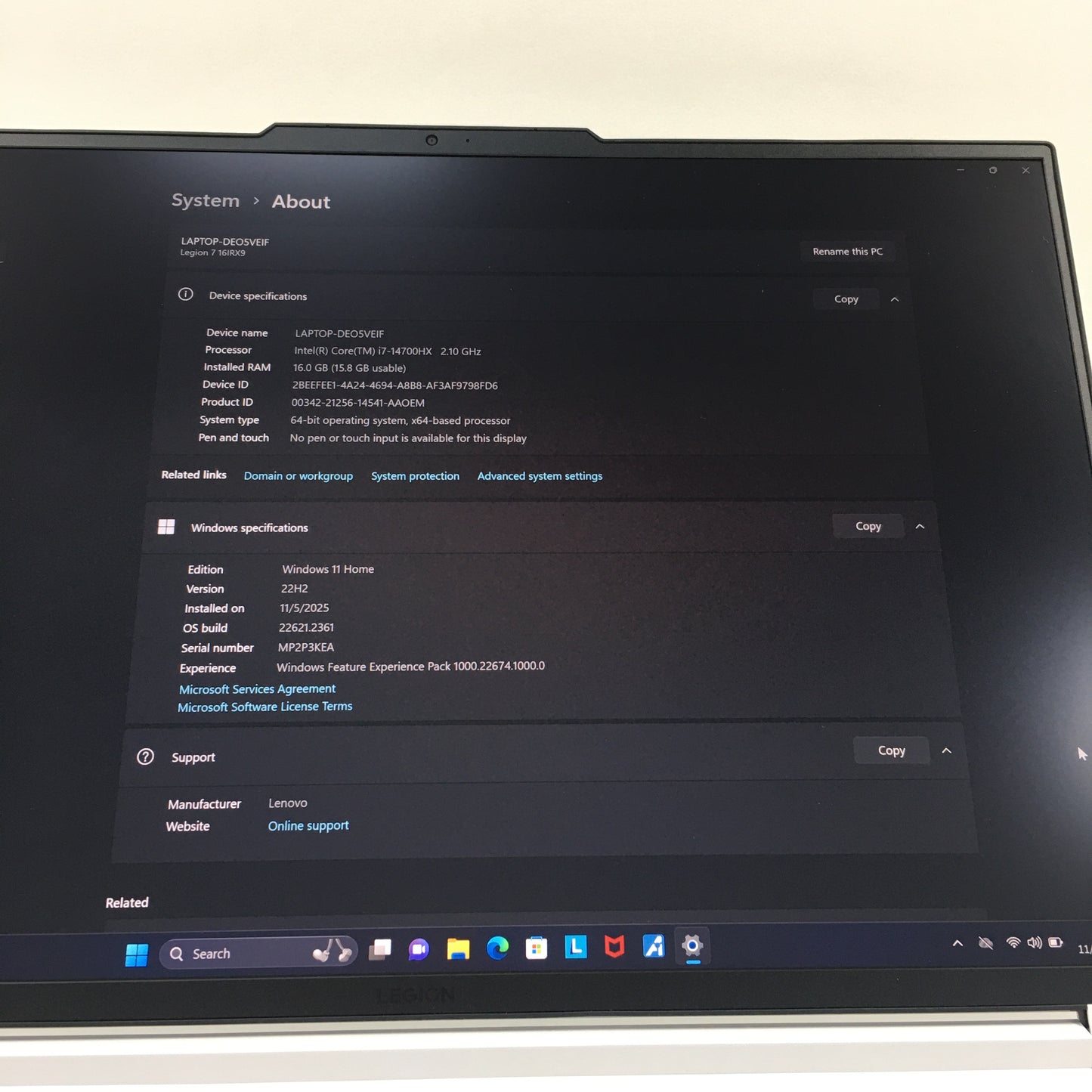 Lenovo Legion 7 16IRX9 16" i7-14700HX 2.1GHz 16GB RAM 1TB SSD GeForce RTX 4060