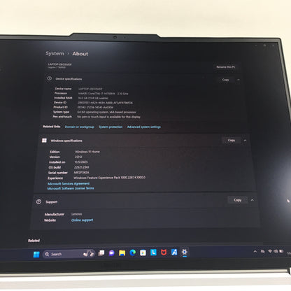 Lenovo Legion 7 16IRX9 16" i7-14700HX 2.1GHz 16GB RAM 1TB SSD GeForce RTX 4060