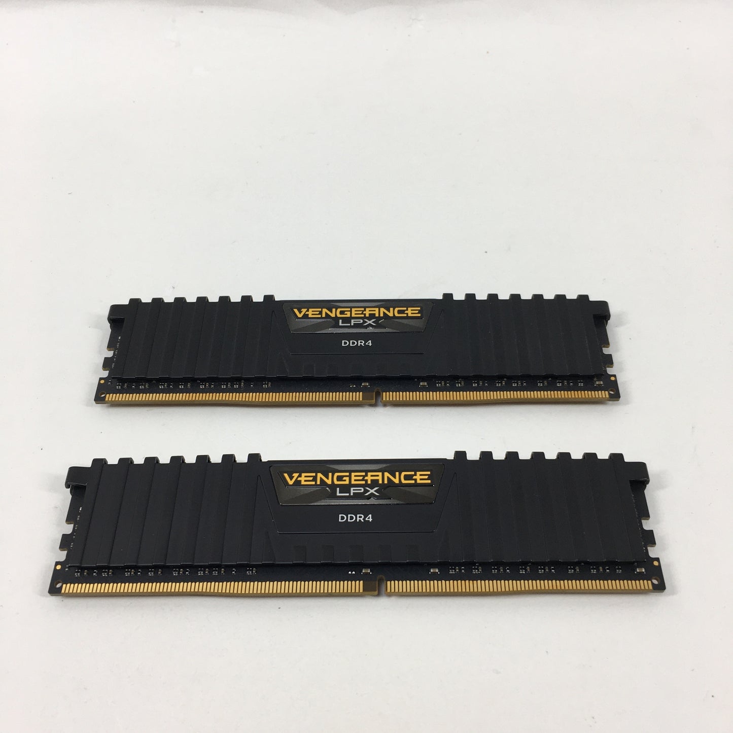 Corsair Vengeance LPX 16GB (2x8GB) RAM DDR4 3200MHz CMK16GX4M2B3200C16