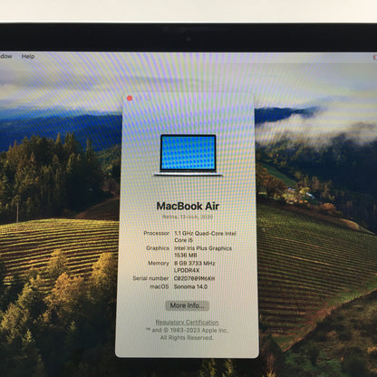2020 Apple MacBook Air 13.3" i5 1.1GHz 8GB RAM 512GB SSD Silver A2179