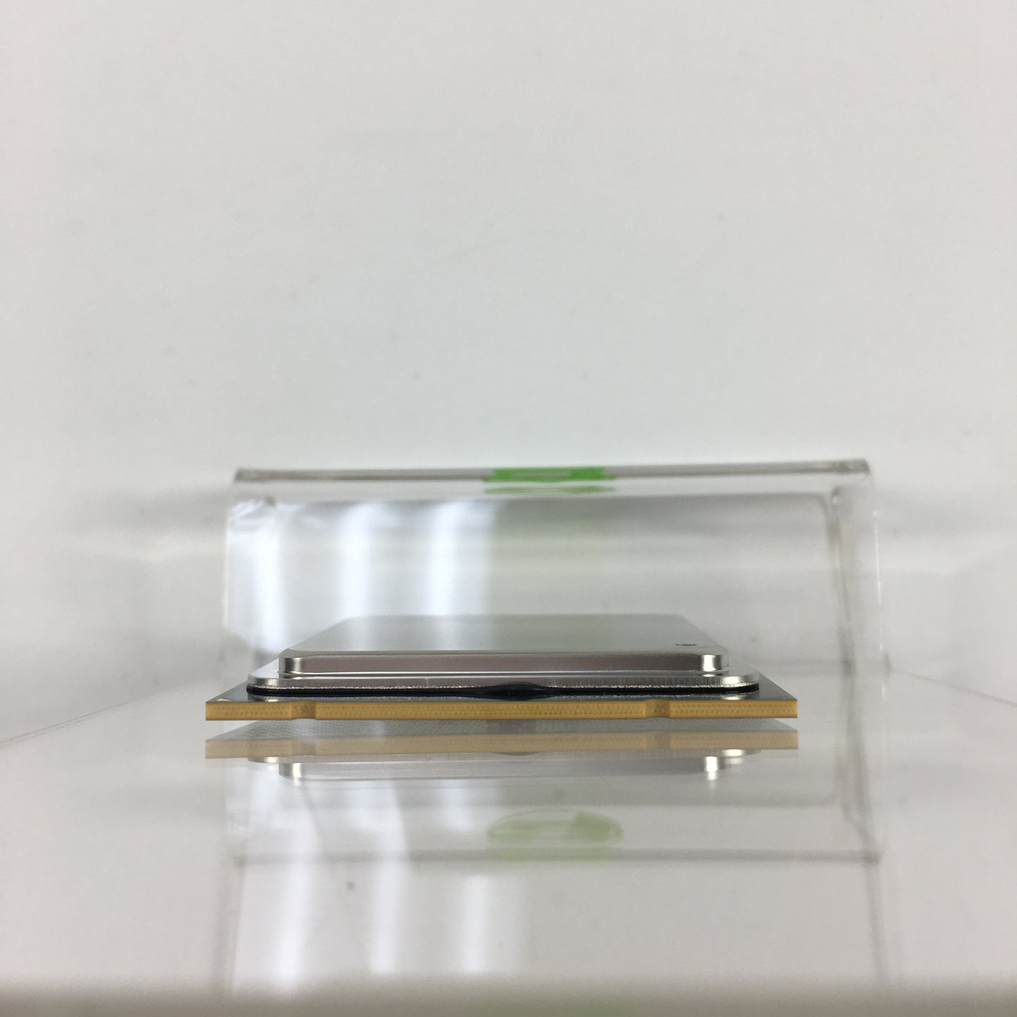 Lot of 22 Intel E5-2670 2.60GHz 8 Core SR0KX 16 Thread LGA 2011