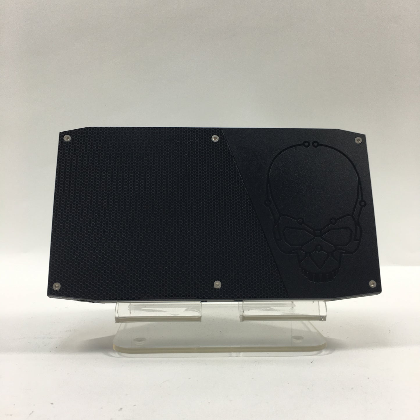 Intel NUC Skull Canyon Ultra-Small Form Factor Computer NUC6I7KYK