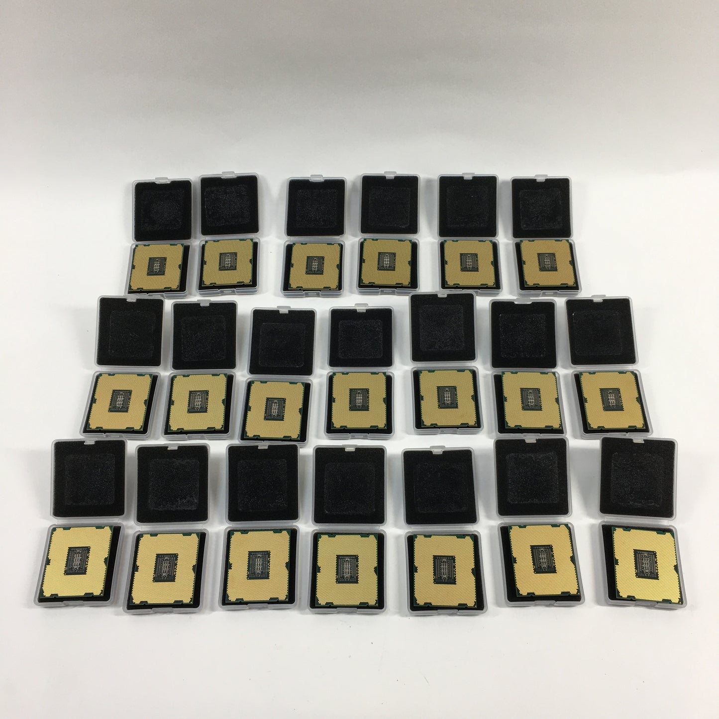Lot of 20 Intel E5-2670 2.60GHz 8 Core SR0KX 16 Thread LGA 2011