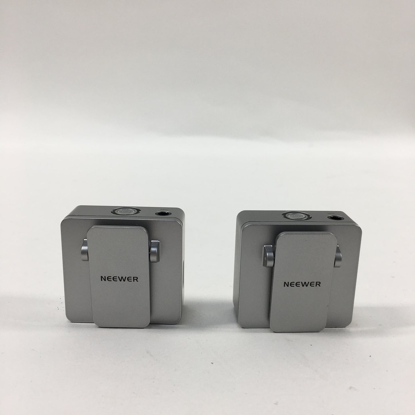 NEEWER Wireless Lavalier Omnidirectional Microphone System CM31 CX