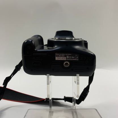 Canon EOS Rebel T3 12.2MP Digital SLR DSLR Camera