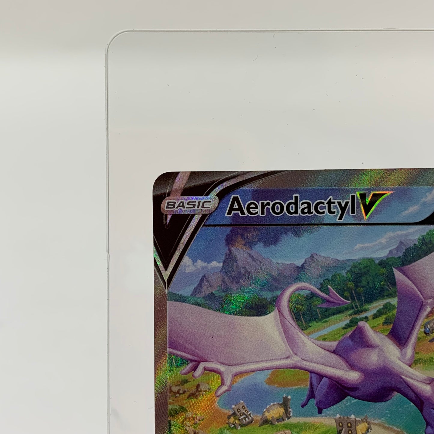 Pokémon TCG Sword & Shield - Lost Origin Aerodactyl V 180/196 Holo Textured