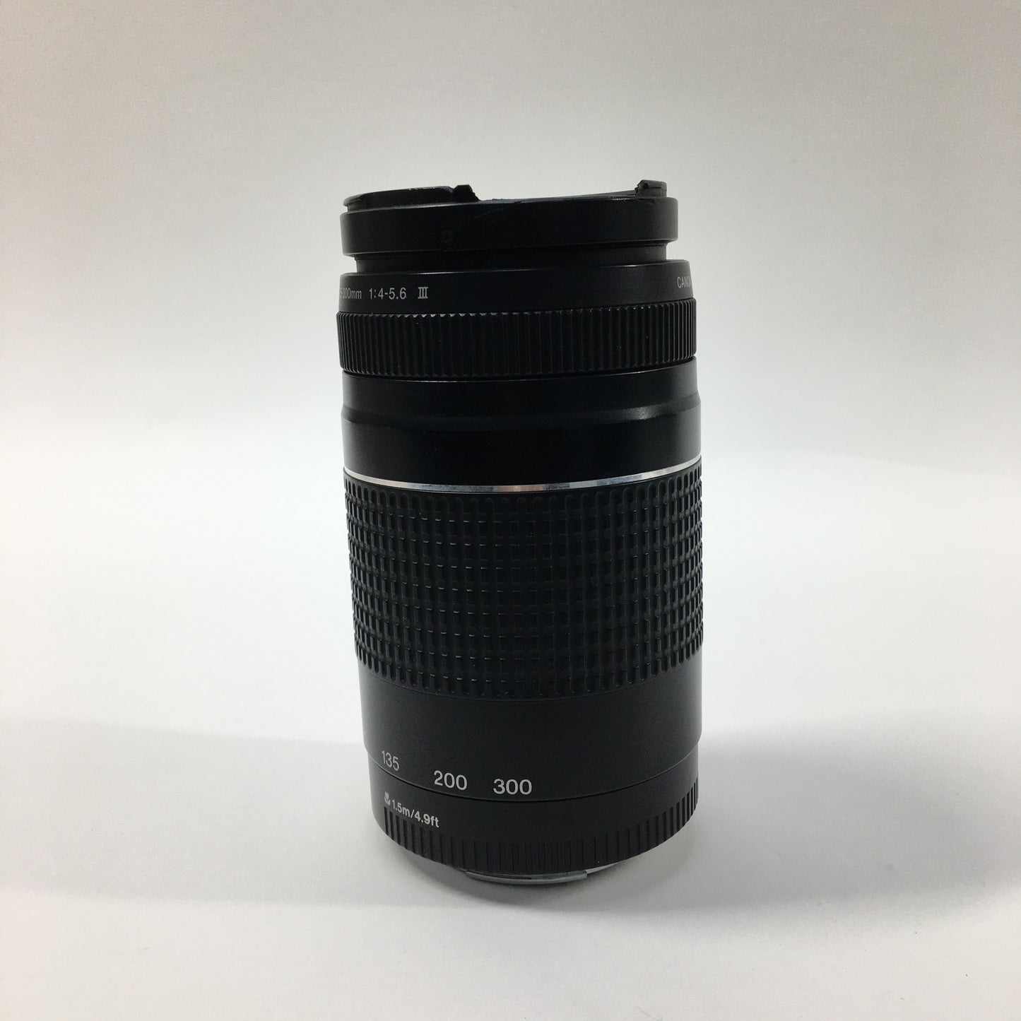 Canon EF EF 75-300mm 75-300mm f/1.4-5.6 III Cracked Near Lens