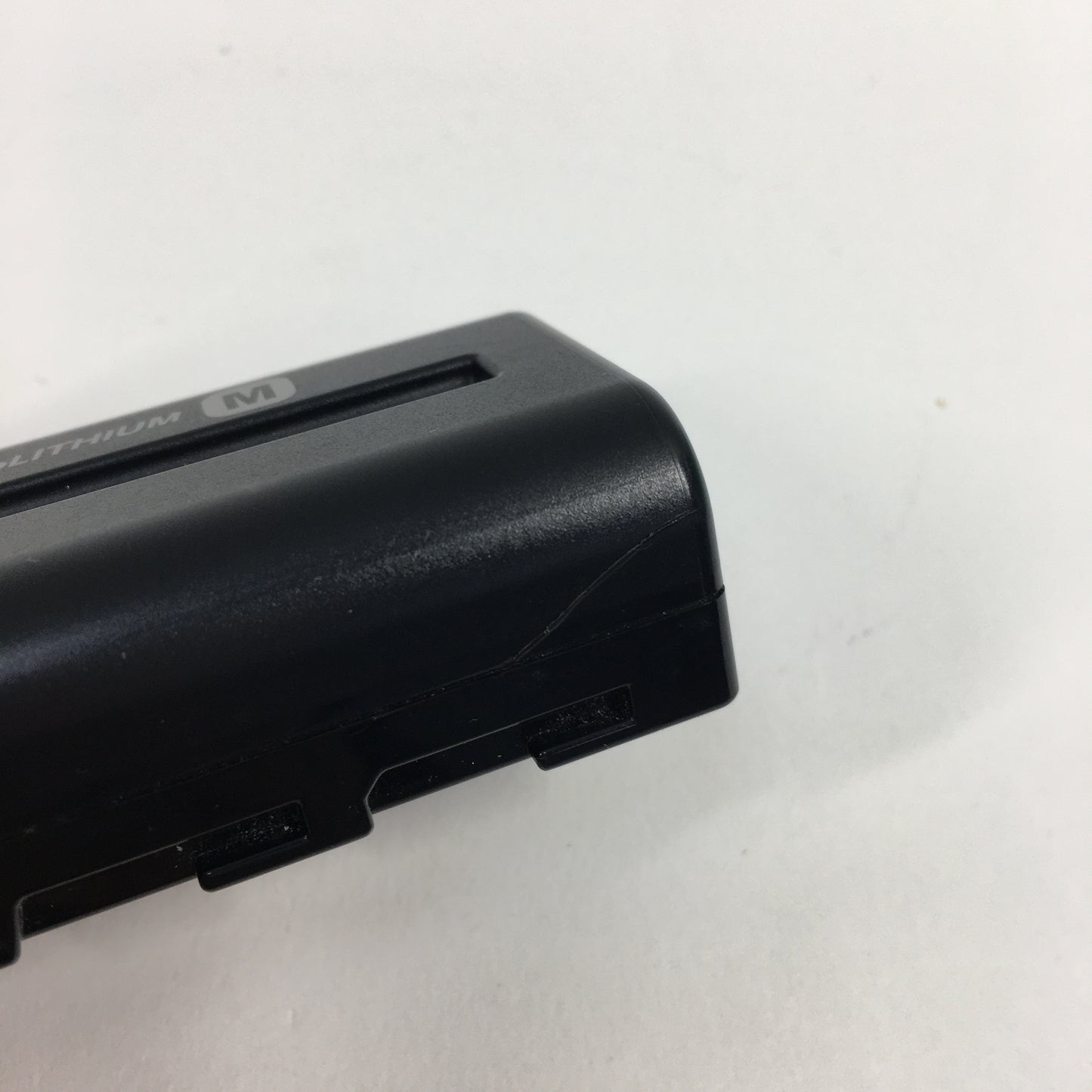 Sony Alpha 77 24.3MP Digital Single-Lens Translucent Camera