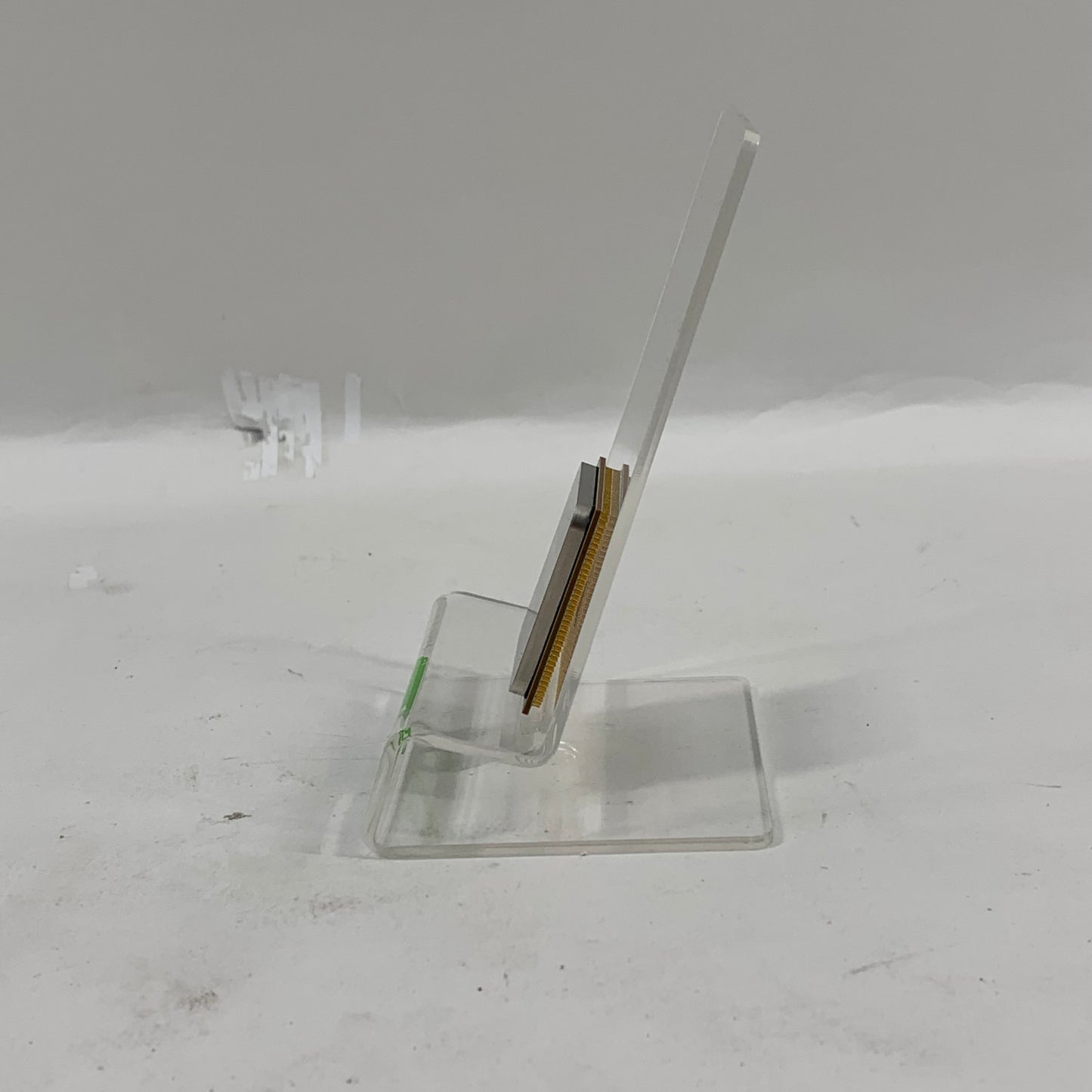 Broken AMD Ryzen 5 5600G 3.90GHz 6 Core 100-000000252 12 Thread AM4 READ