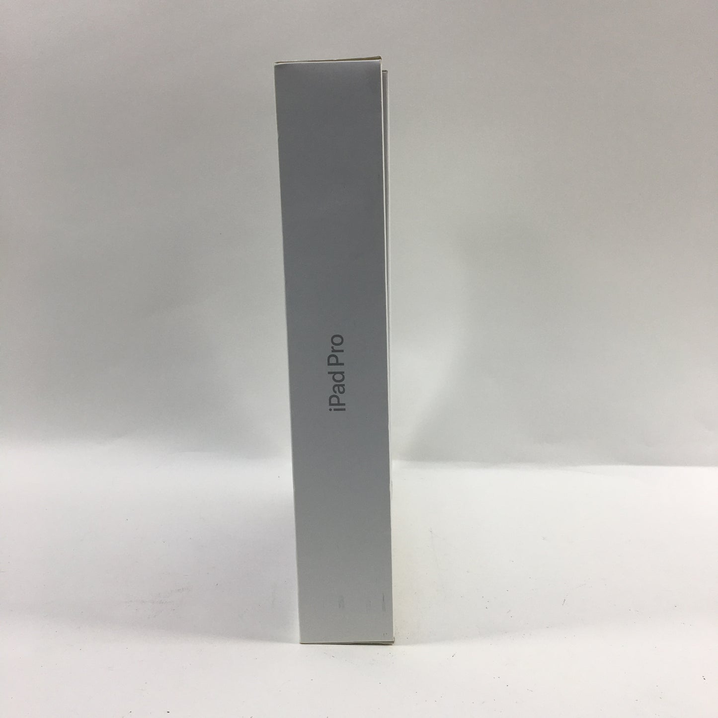 WiFi Only Apple iPad Pro 12.9" 6th Gen 256GB Space Gray MP603LL/A