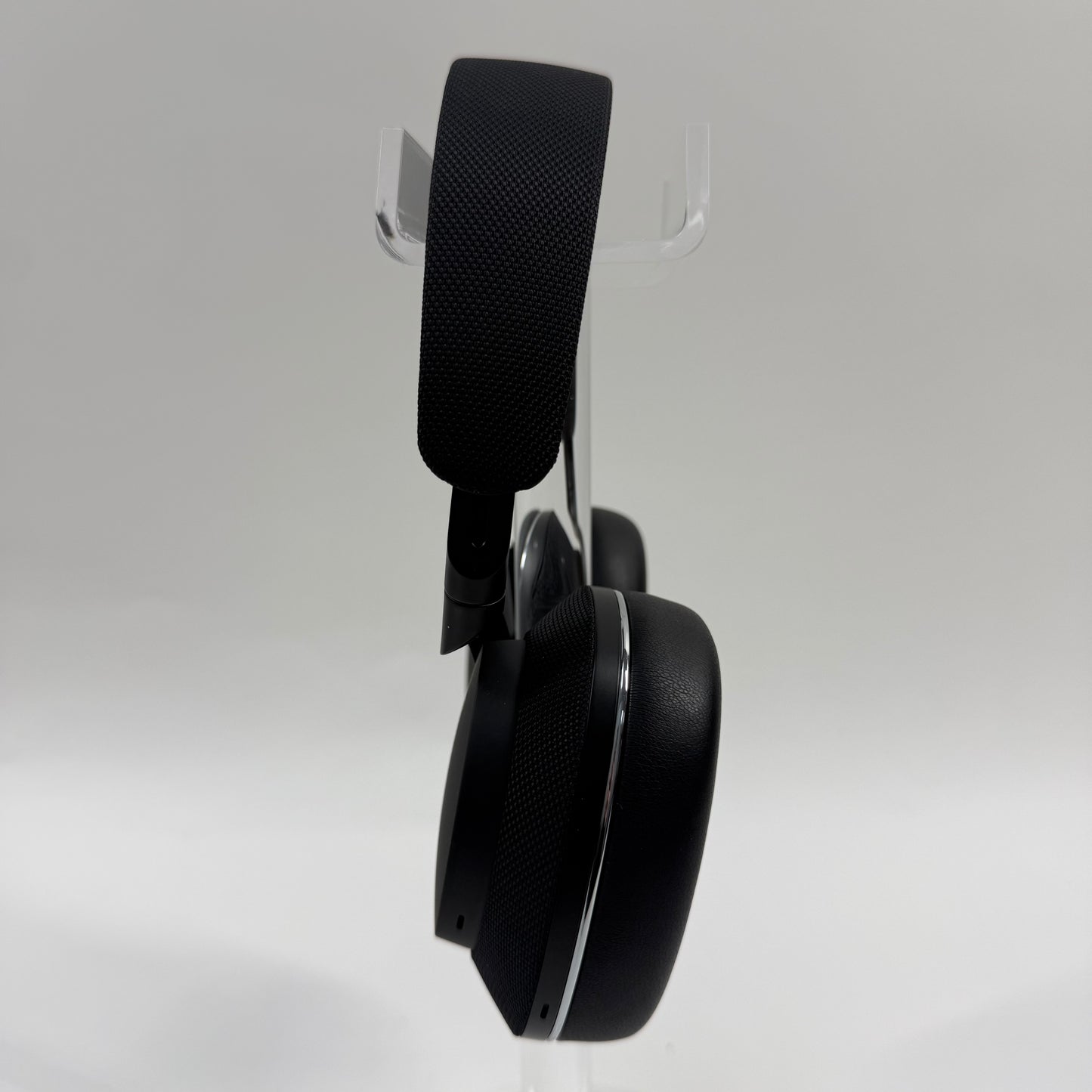 Bowers & Wilkins Px7 S2 Active Noise Cancellation Headphones Black FP42927