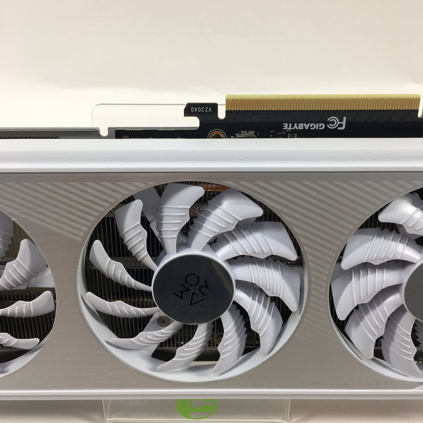 Gigabyte GeForce RTX 4060 8GB GDDR6 Graphics Card GV-N4060AERO OC-8GD
