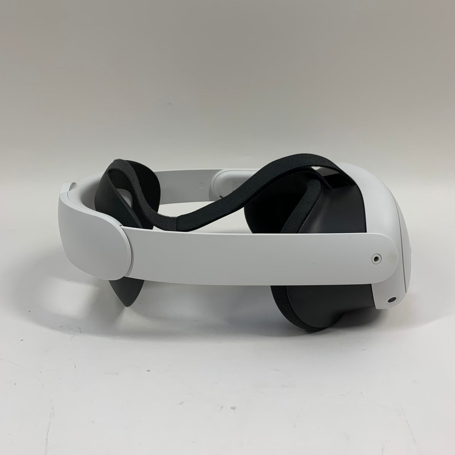 Meta Quest 3 128GB Standalone All-in-One VR Headset S3A